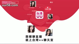 商场女厕全景偷拍 内裤被弄脏了的白色短裙小妹在里面换内裤