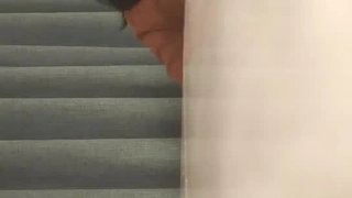 双屌同插,一根假JB,一根真J8共同一起插一个臊洞穴,小B被撑的老大,都要玩坏了